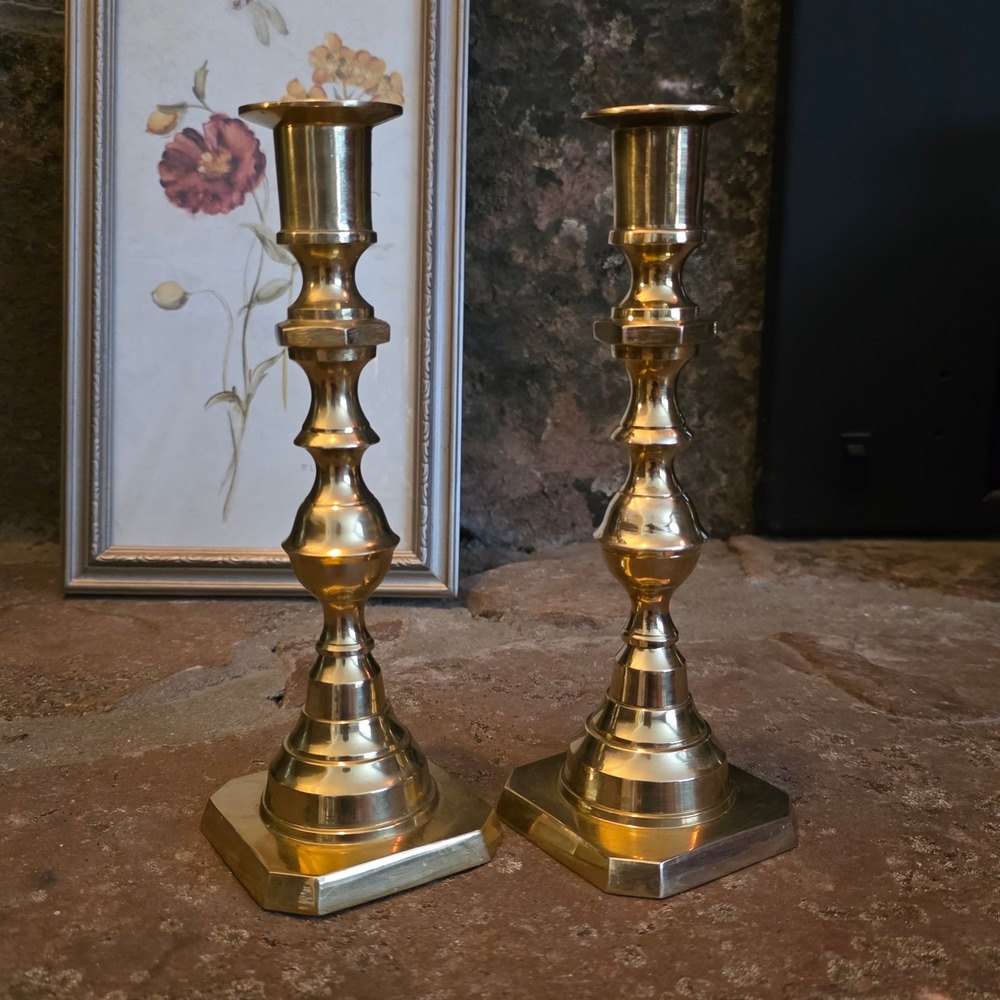 Vintage Brass Candlestick Holders Pair Square Base Beehive Baluster Taper 8.5in
